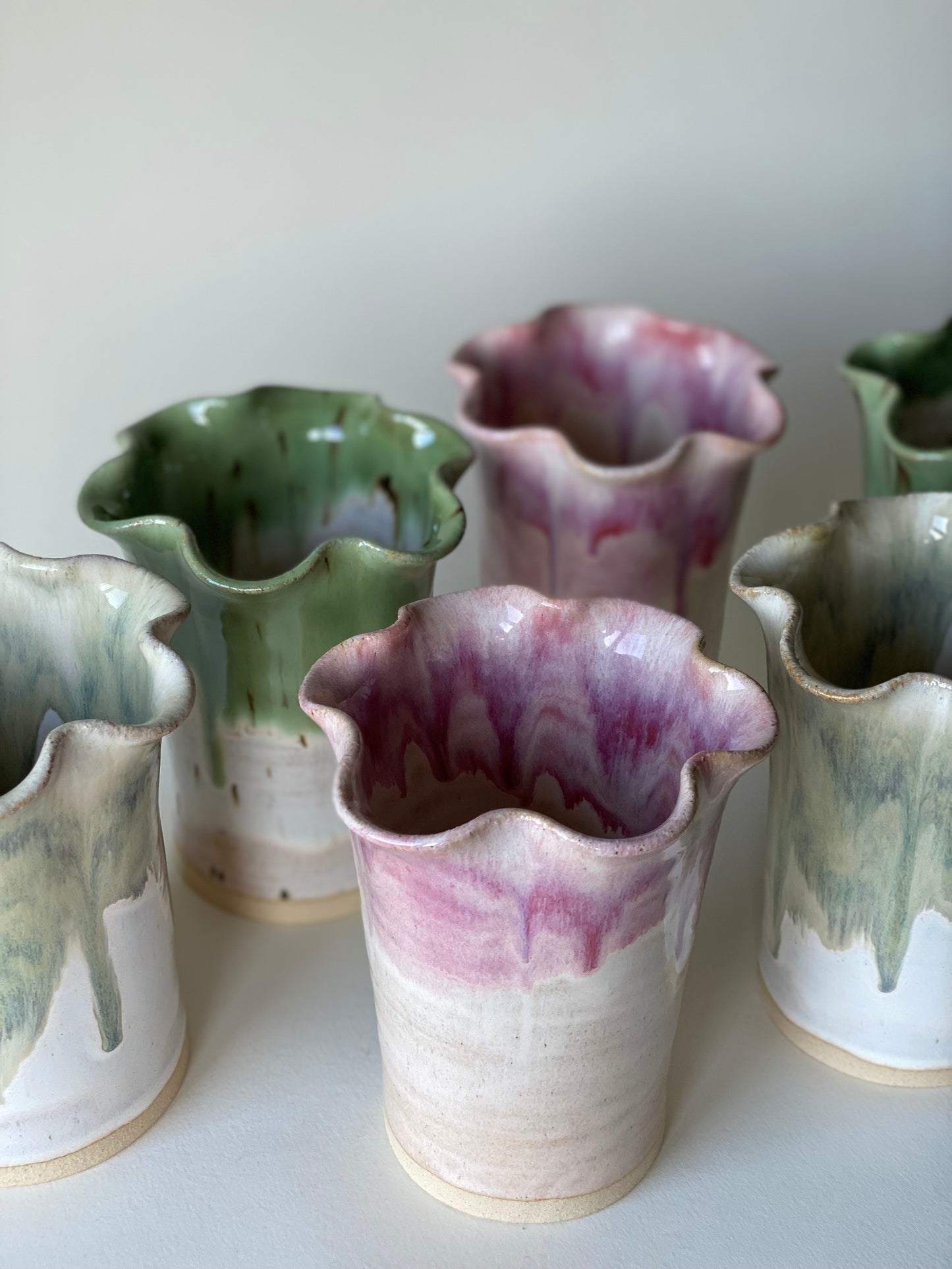 Small Frill Flower Vase - Moss & Sand