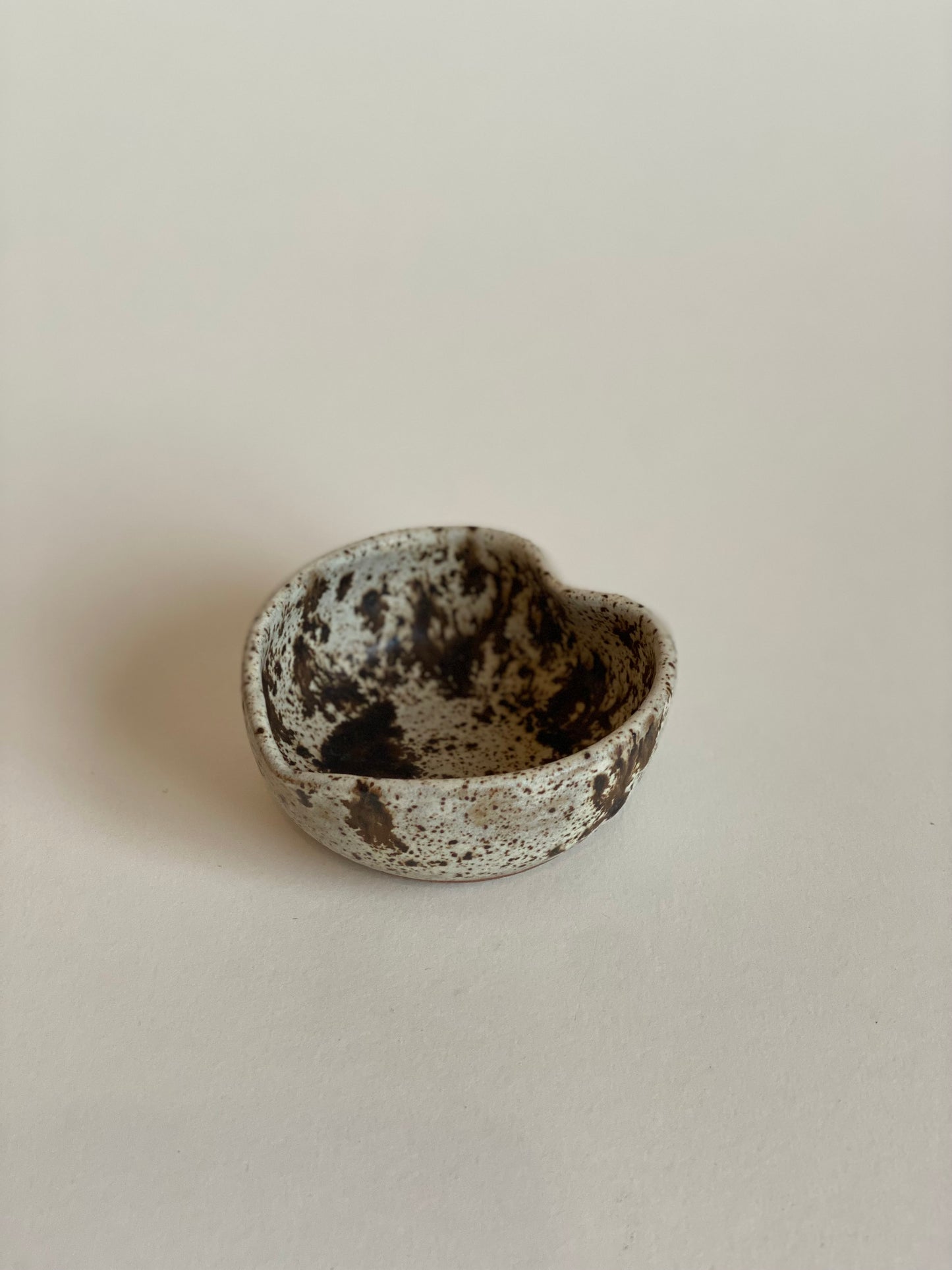 Heart Trinket - Speckled Sandstone