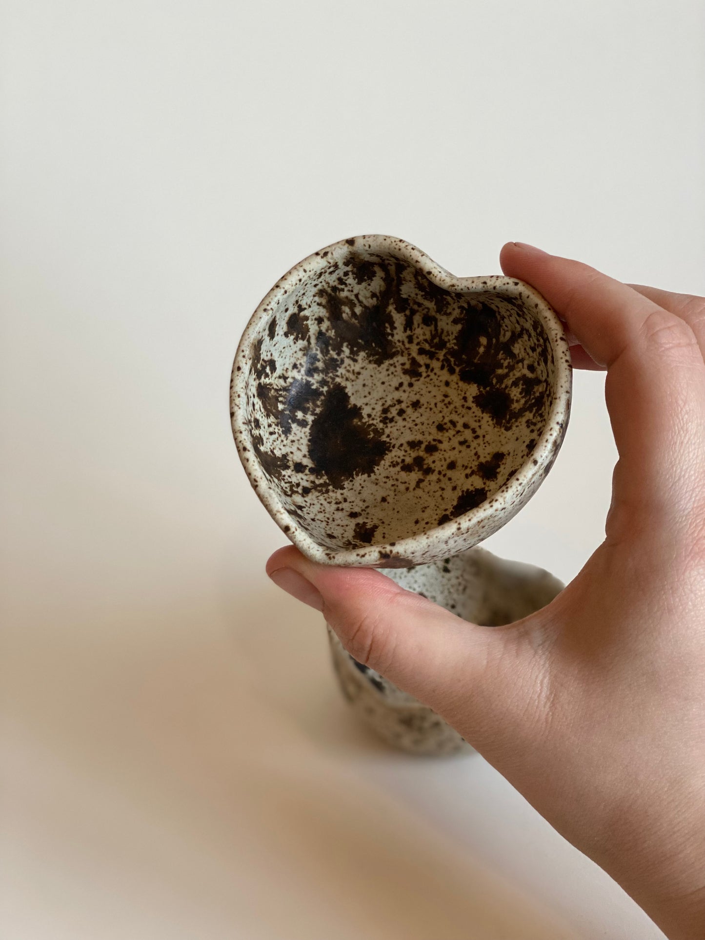 Heart Trinket - Speckled Sandstone