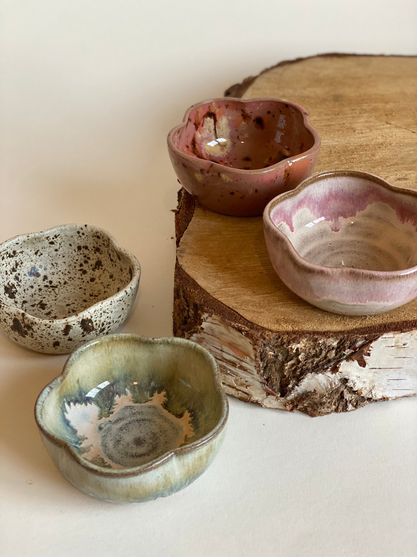 Flower Trinket - Speckled Sandstone