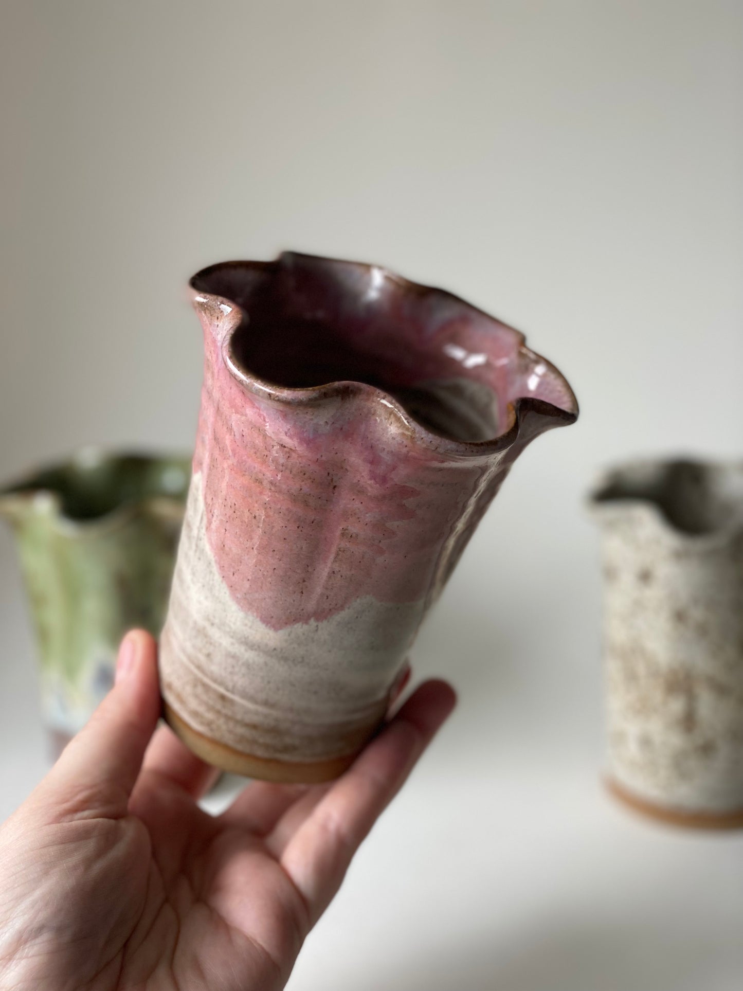 Small Frill Flower Vase - Blossom Cream