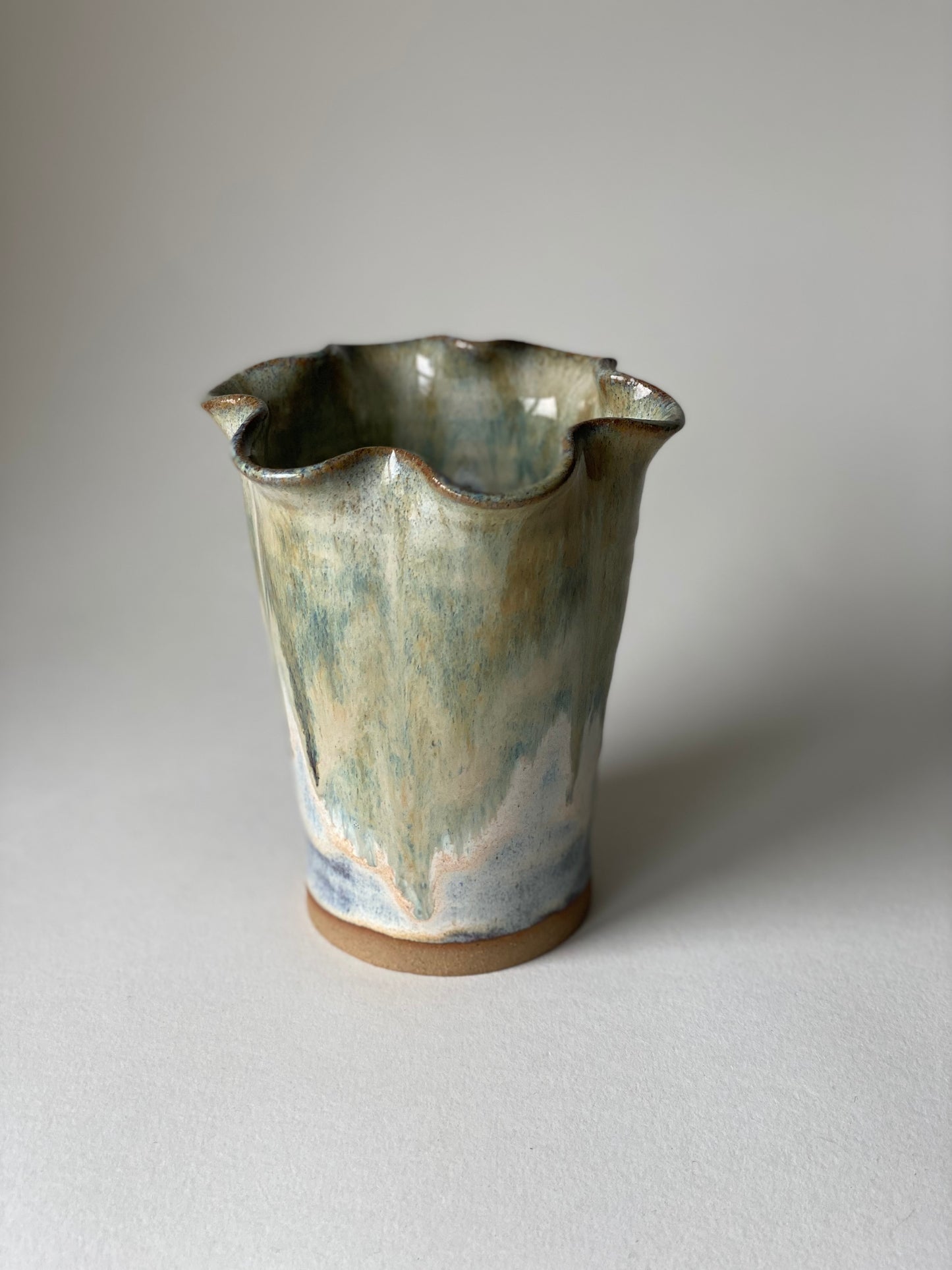 Small Frill Flower Vase - Eucalyptus Cream