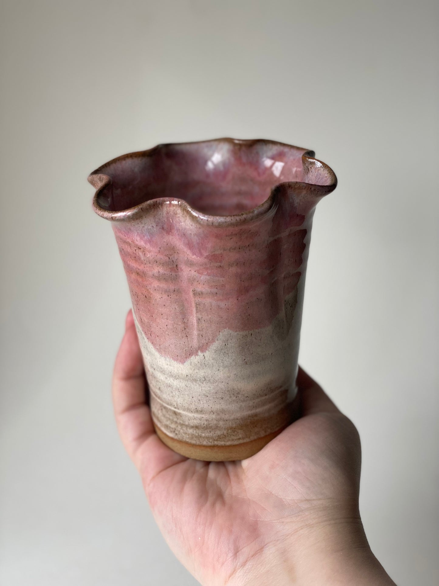 Small Frill Flower Vase - Blossom Cream