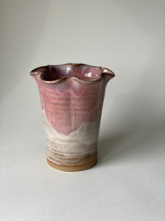 Small Frill Flower Vase - Blossom Cream