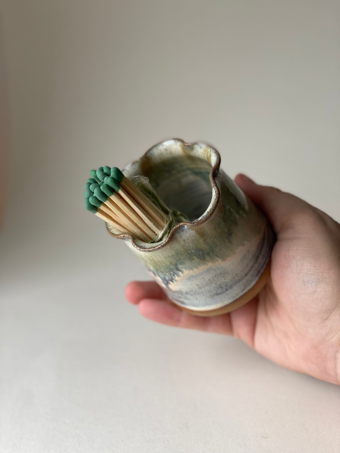 Frilly Matchstick Holder - Eucalyptus Cream