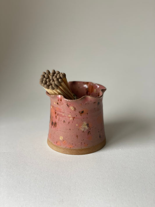 Frilly Matchstick Holder - Speckled Pink