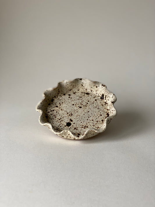 Frilly Trinket Plate  - Speckled Sandstone