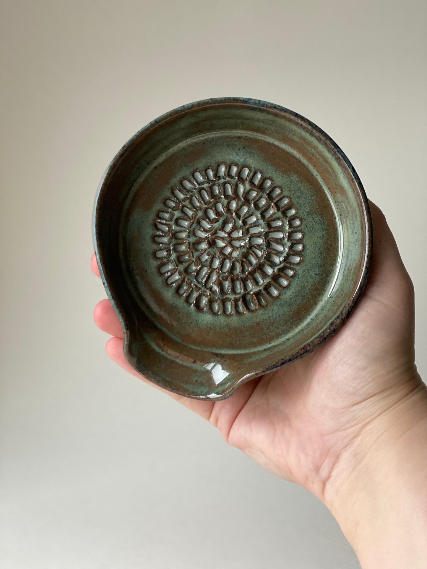 Garlic Grater - Blue Ember