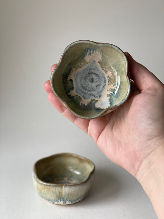 Flower Trinket - Eucalyptus Cream