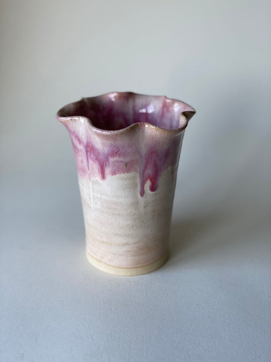 Small Frill Flower Vase - Blossom Cream