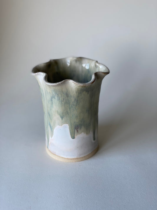 Small Frill Flower Vase - Eucalyptus Cream