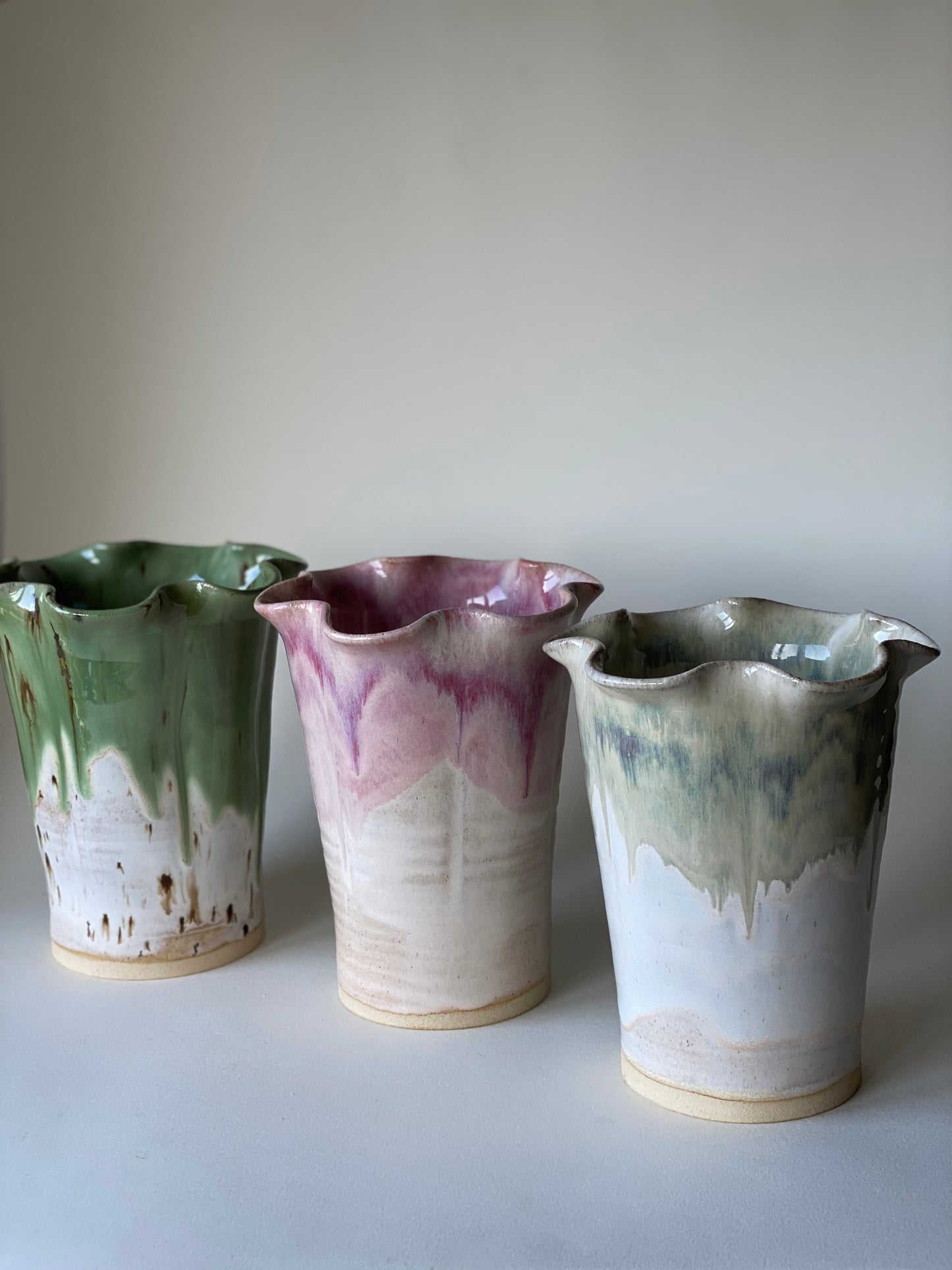 Large Frill Flower Vase - Moss & Sand