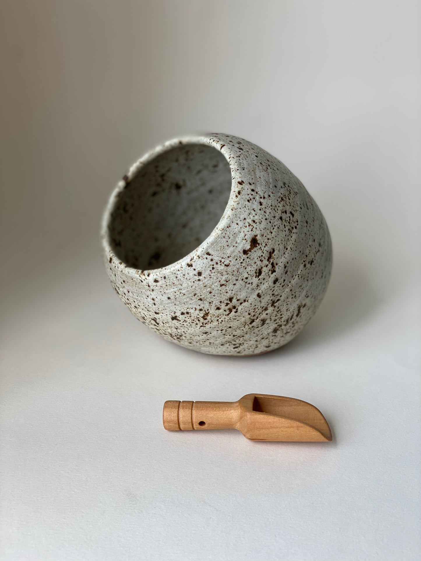 Salt Pig - Speckled Sandstone