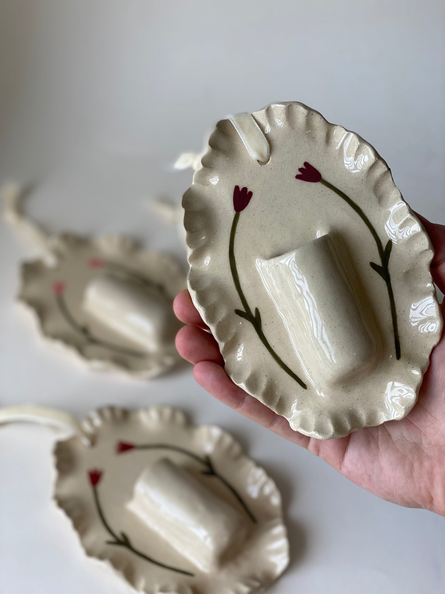 MADE TO ORDER - Frilly Wall Flower Pocket