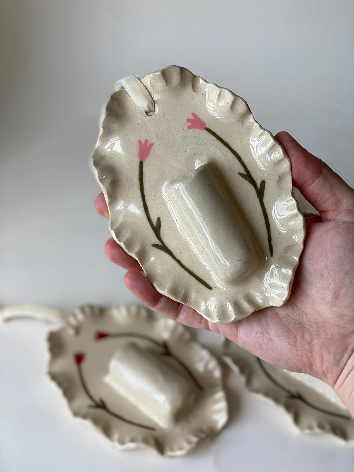 MADE TO ORDER - Frilly Wall Flower Pocket